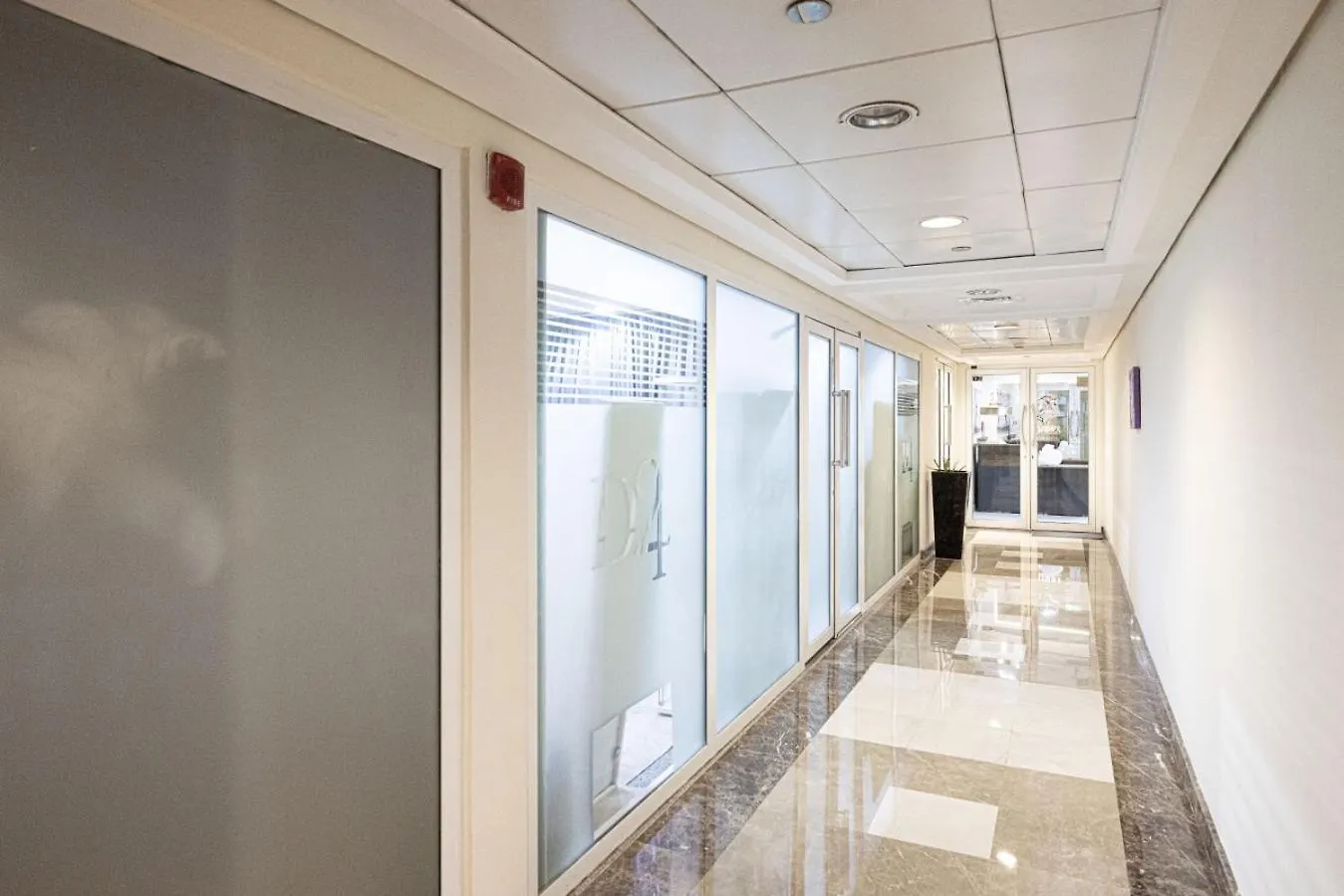Apartment Lake View Studio Near Marina With Pool, Balcony And Gym Dubai