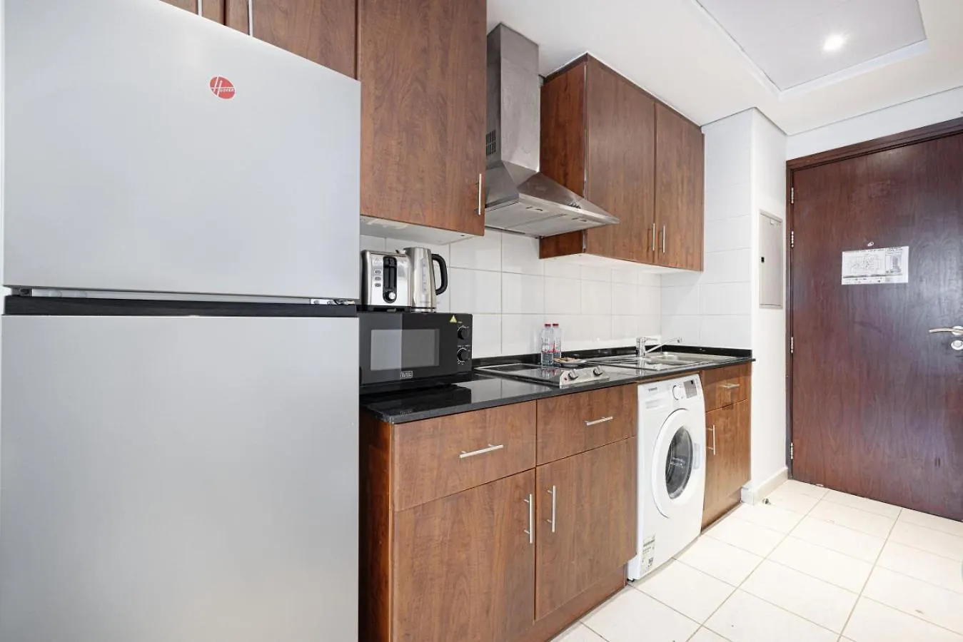 Lake View Studio Near Marina With Pool, Balcony And Gym Dubai 0*,  United Arab Emirates