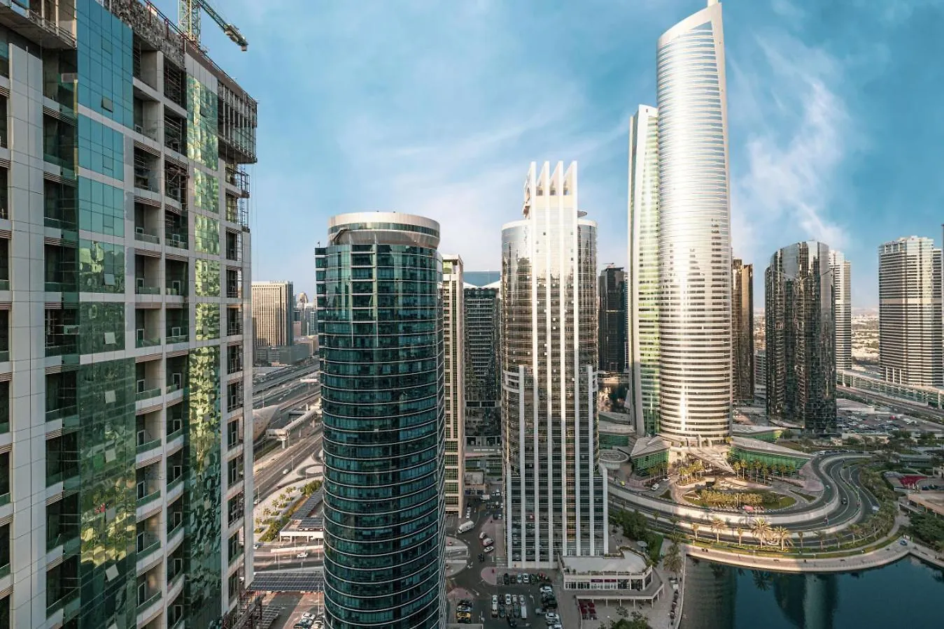 Lake View Studio Near Marina With Pool, Balcony And Gym Dubai 0*,
