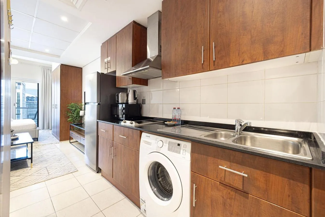 Lake View Studio Near Marina With Pool, Balcony And Gym Dubai Apartment