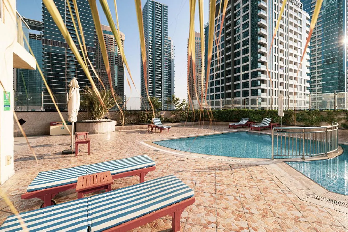 Apartment Lake View Studio Near Marina With Pool, Balcony And Gym Dubai