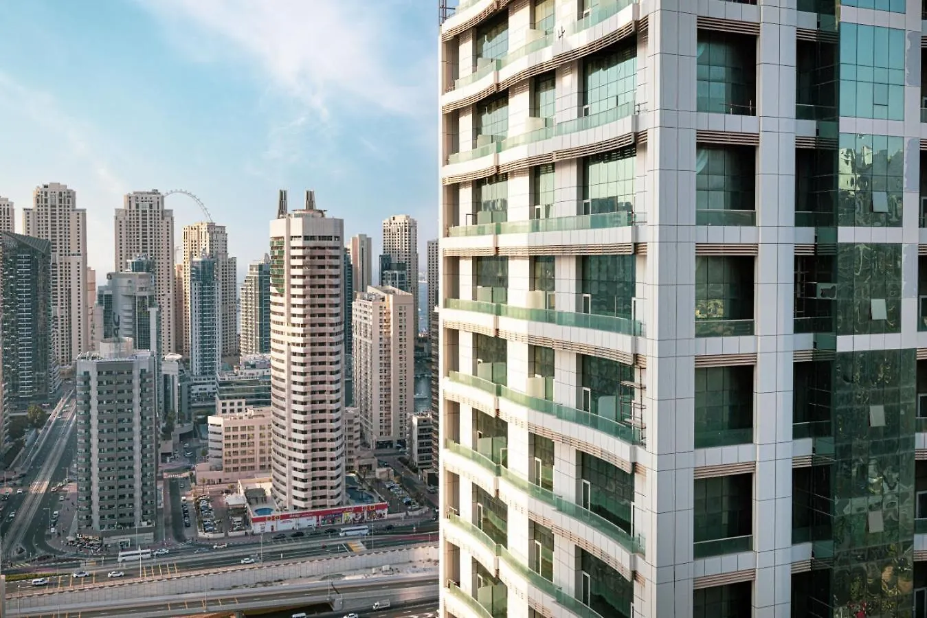 Lake View Studio Near Marina With Pool, Balcony And Gym Dubaj Spojené arabské emiráty